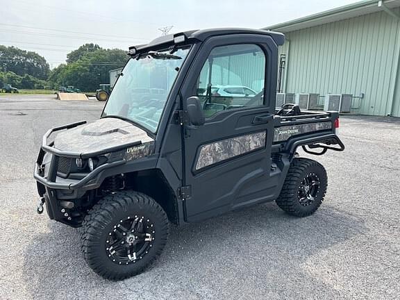 Image of John Deere XUV 835R Primary image