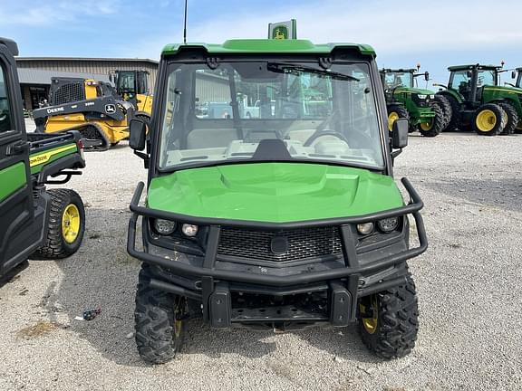 Image of John Deere XUV 835R Primary image