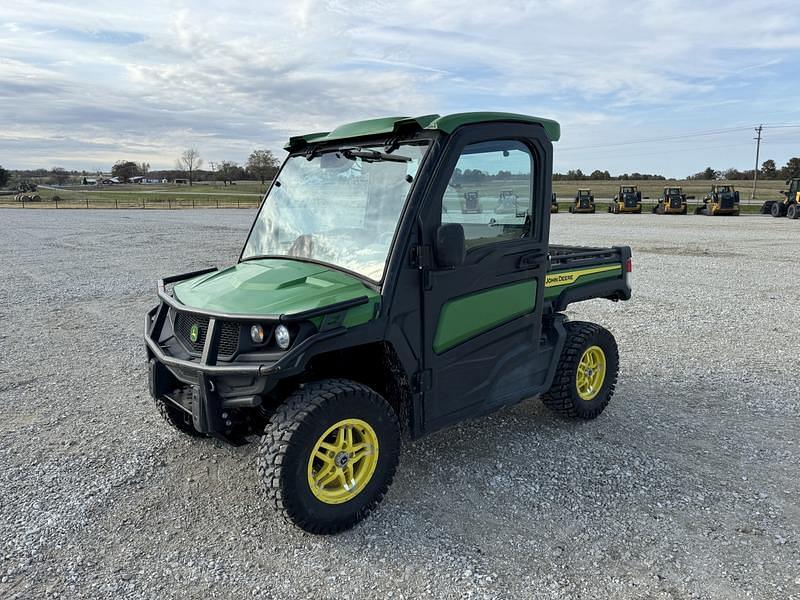 Image of John Deere Gator 835R Primary image