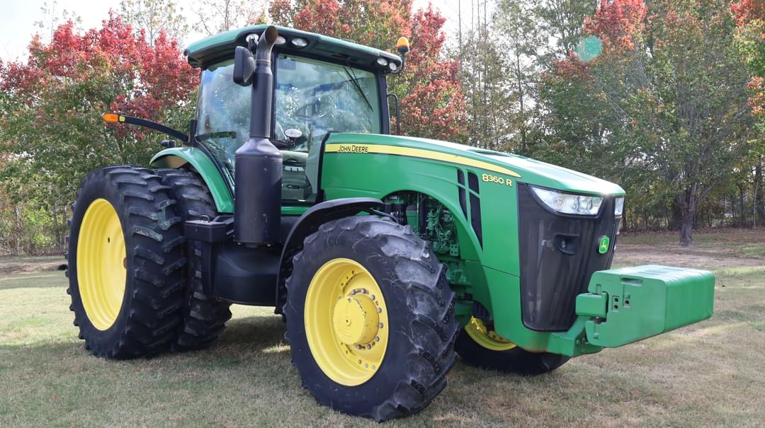 Image of John Deere 8360R Primary image