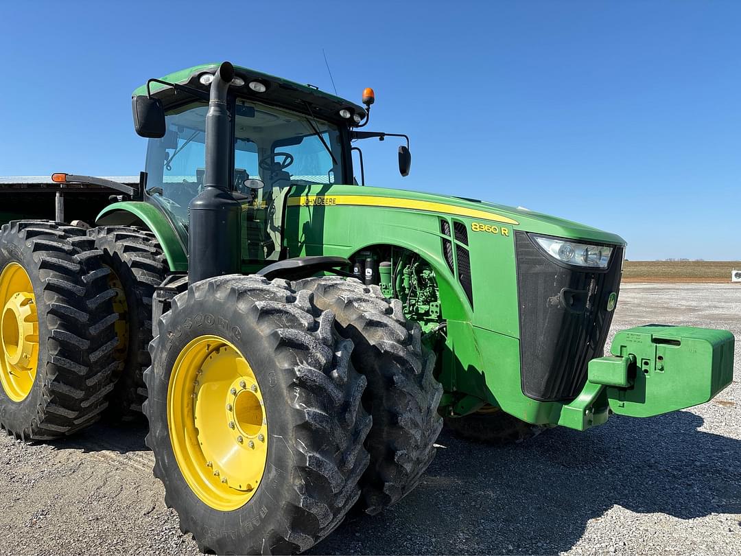 Image of John Deere 8360R Primary image