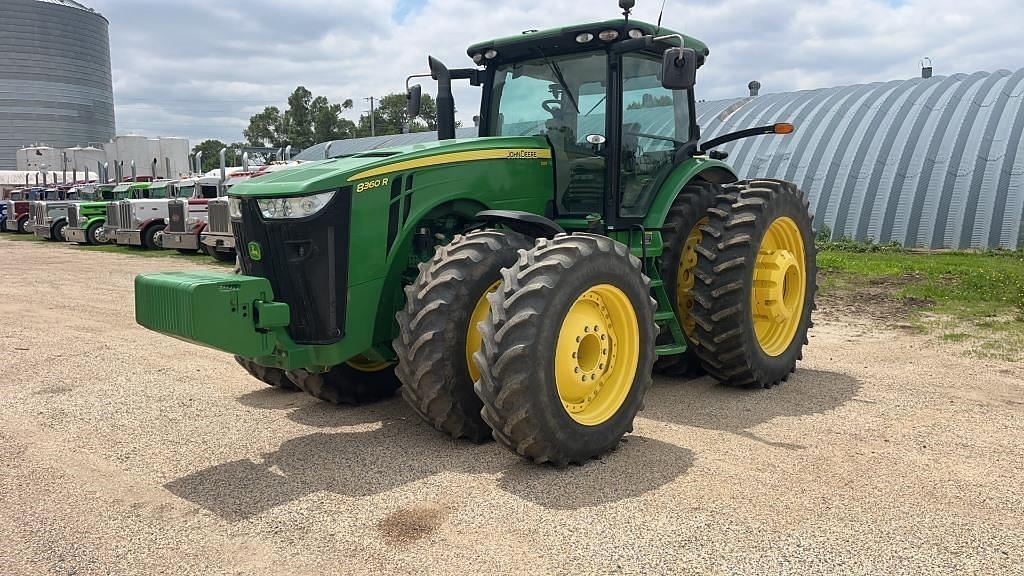 Image of John Deere 8360R Primary image