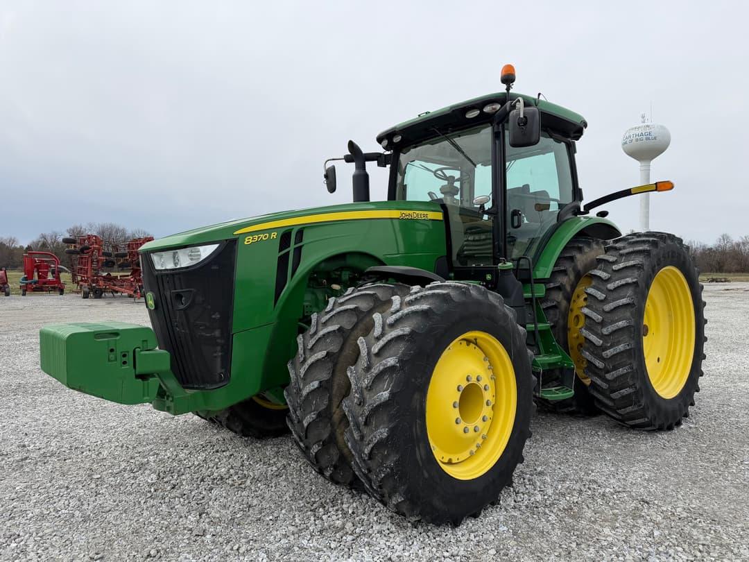 Image of John Deere 8370R Primary image
