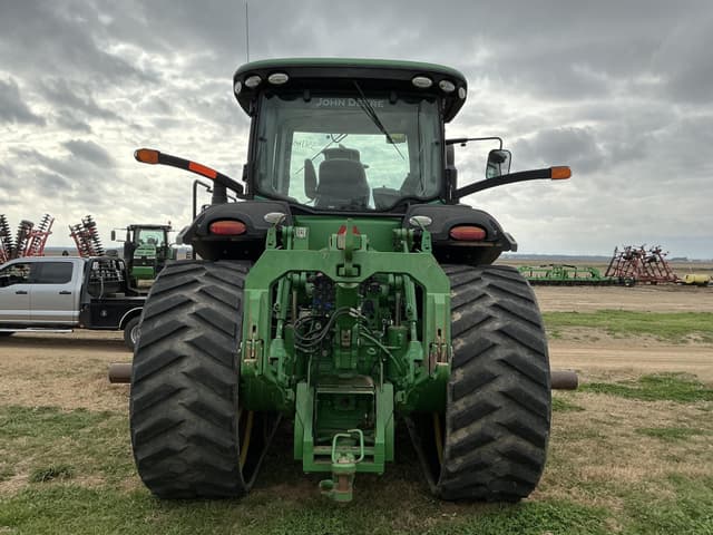 Image of John Deere 8370RT equipment image 3