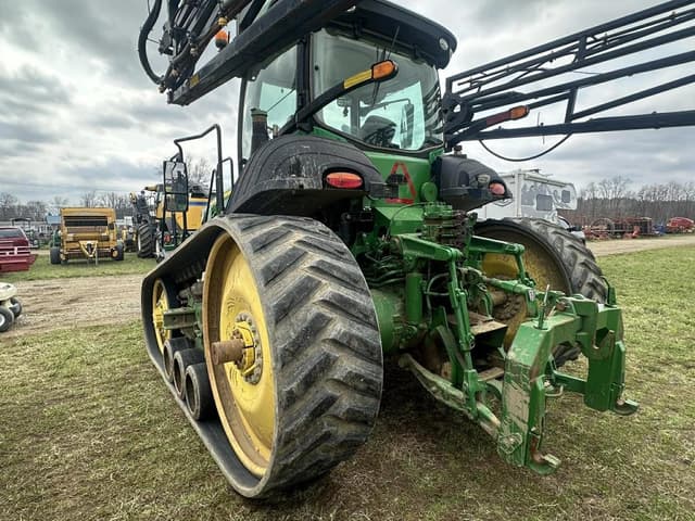 Image of John Deere 8370RT equipment image 3