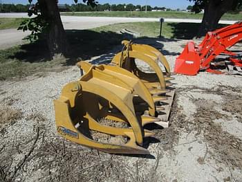 Undetermined Root Grapple Equipment Image0