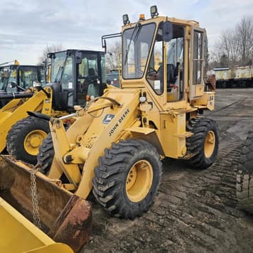 Main image John Deere 84