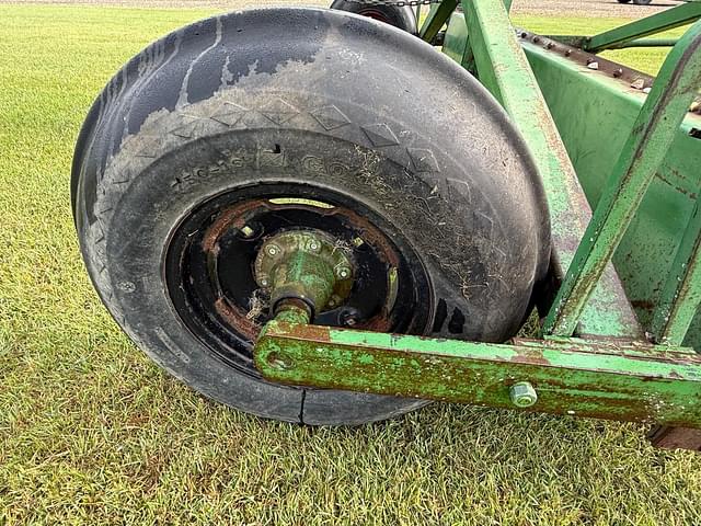 Image of John Deere 940 equipment image 2