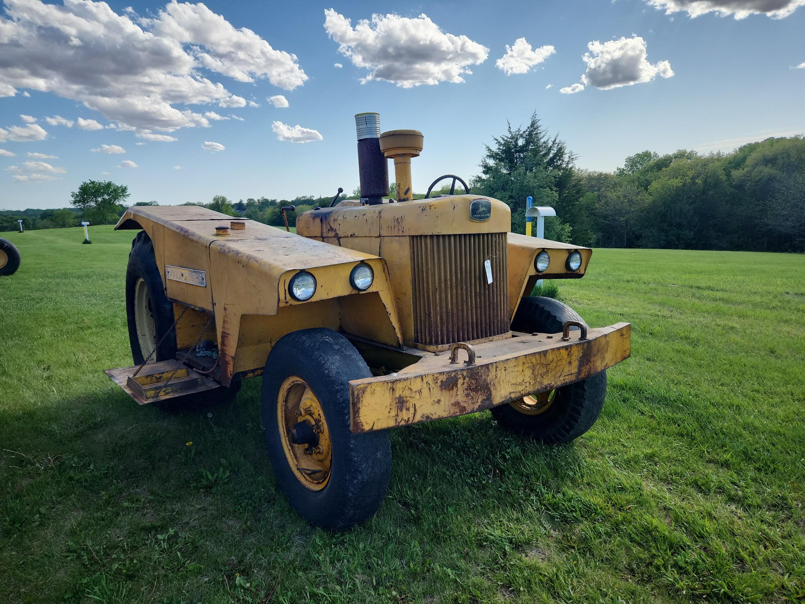 Main image John Deere 840