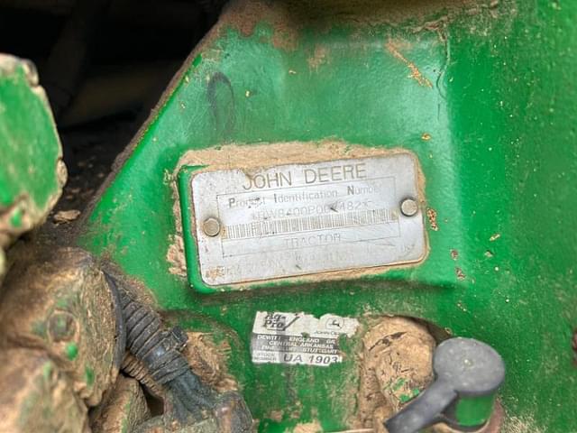 Image of John Deere 8400 equipment image 3