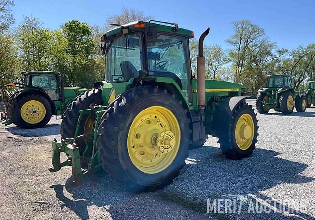Image of John Deere 8400 equipment image 4