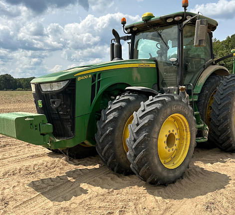 Image of John Deere 8400R Image 0