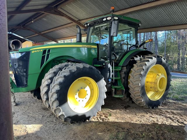 Image of John Deere 8400R equipment image 4