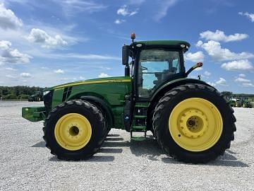Image of John Deere 8400R equipment image 2