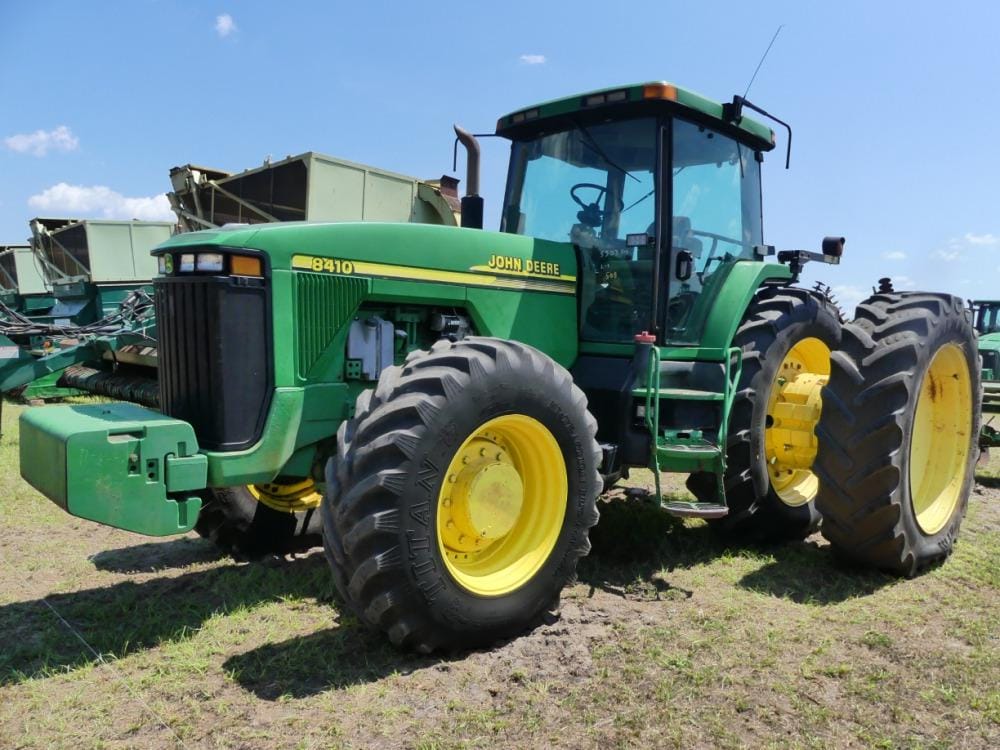 Main image John Deere 8410