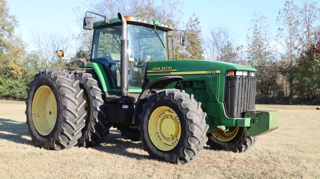 Image of John Deere 8410 equipment image 1