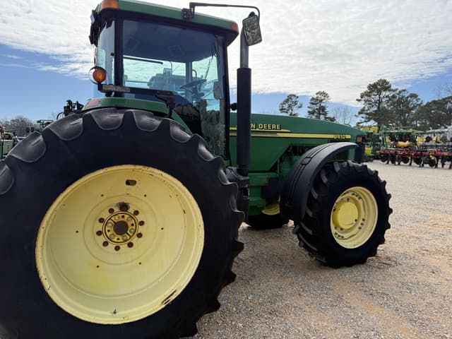 Image of John Deere 8410 equipment image 4