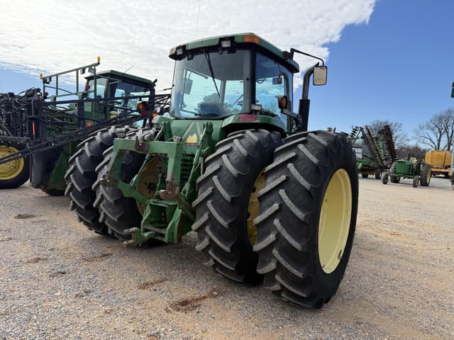 Image of John Deere 8410 equipment image 3