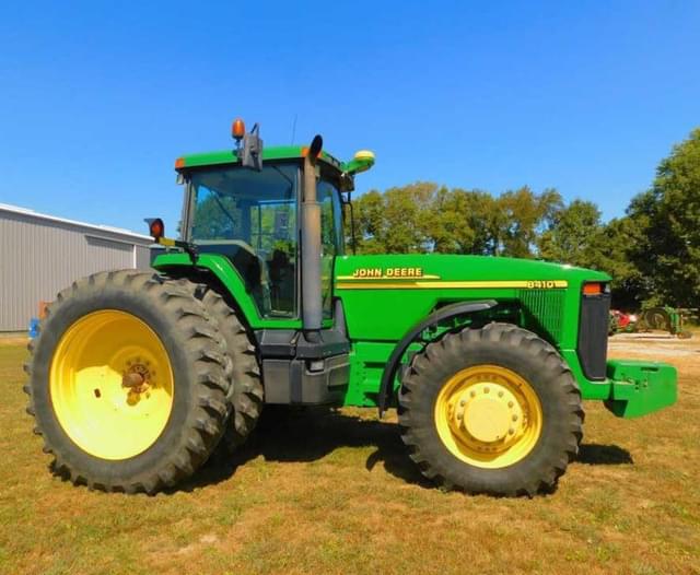 Image of John Deere 8410 equipment image 3