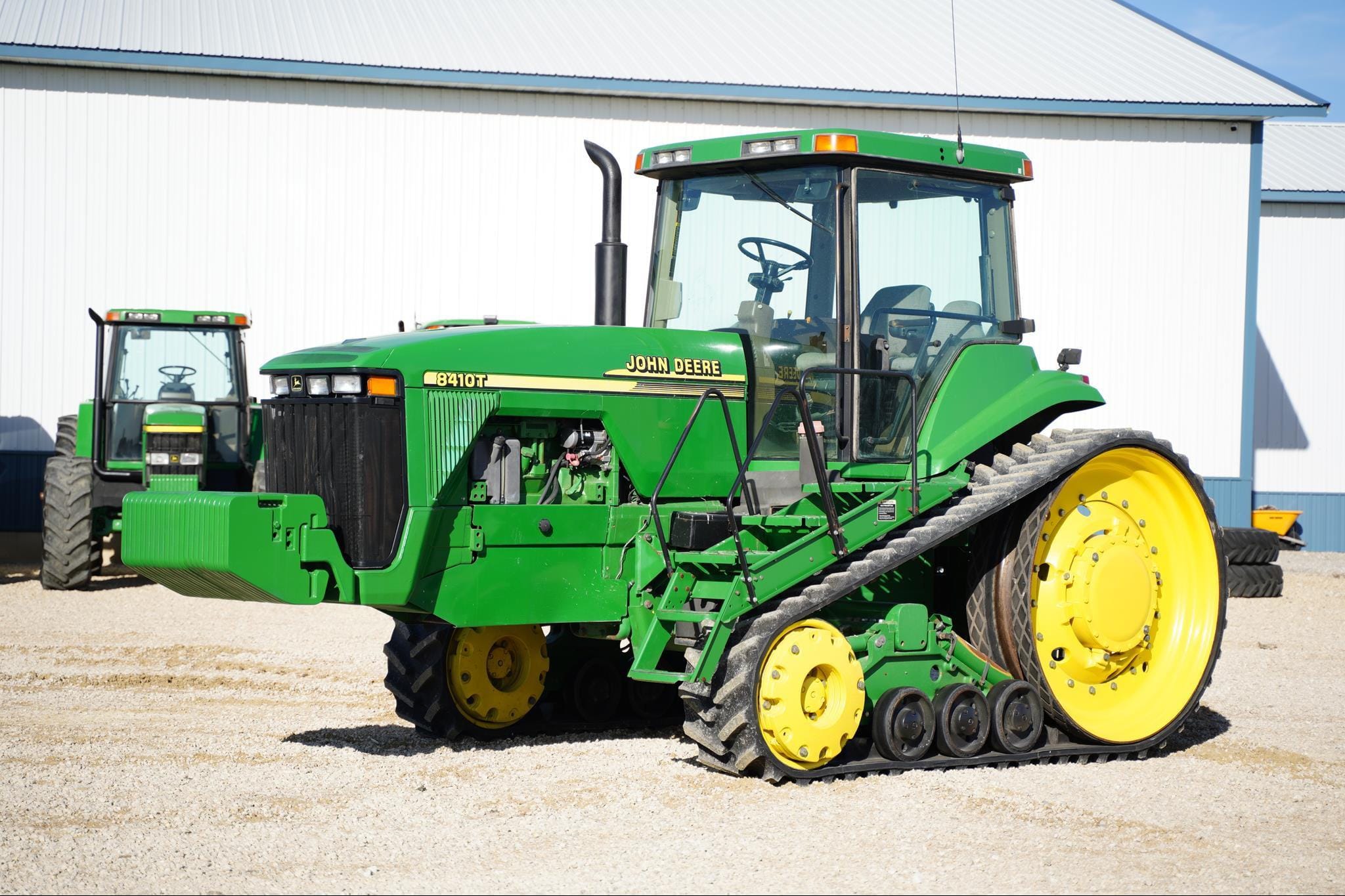 Main image John Deere 8410T