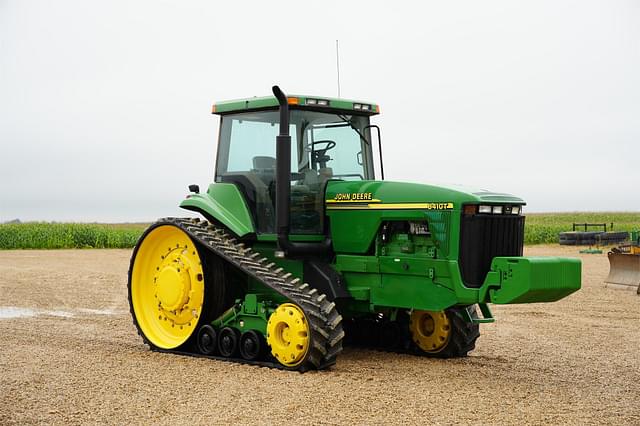 Image of John Deere 8410T equipment image 3