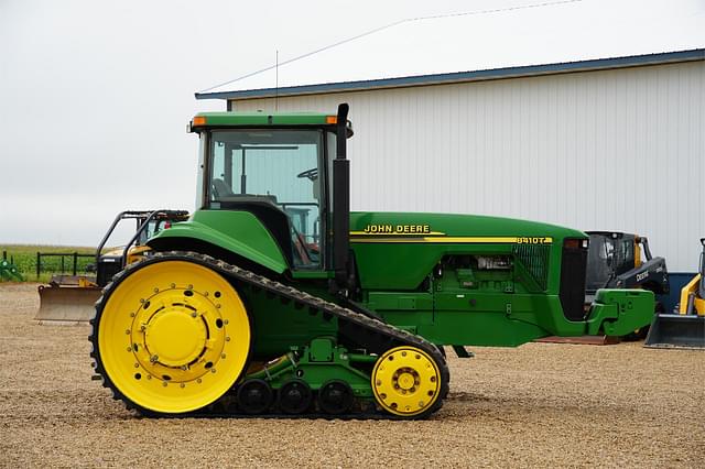 Image of John Deere 8410T equipment image 3