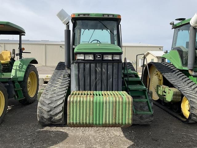 Image of John Deere 8410T equipment image 1