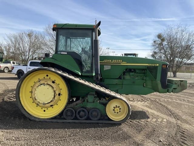 Image of John Deere 8410T equipment image 1