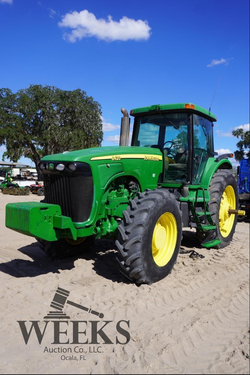 Image of John Deere 8420 Primary image