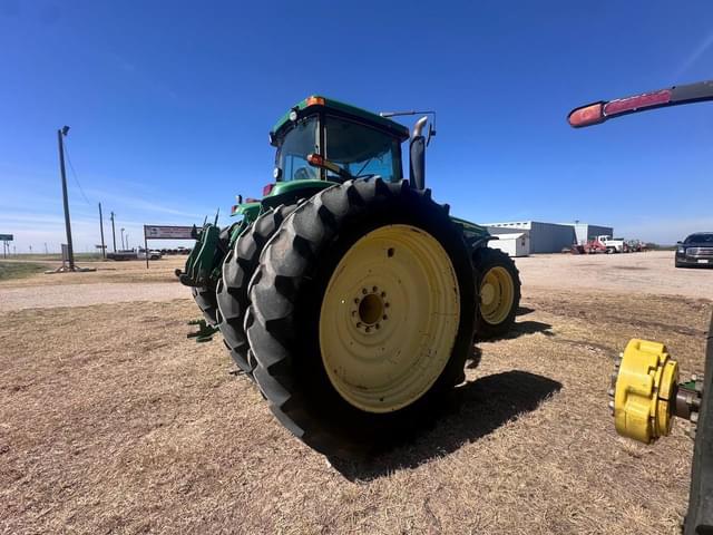 Image of John Deere 8420 equipment image 3