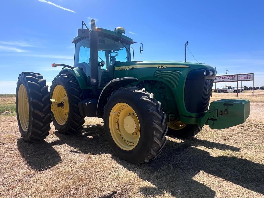 Image of John Deere 8420 Primary image