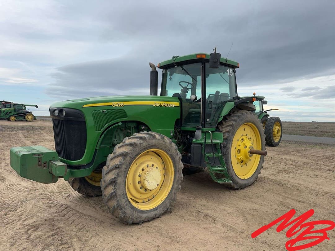 Image of John Deere 8420 Primary image