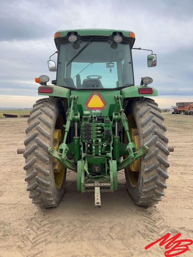 Image of John Deere 8420 equipment image 3