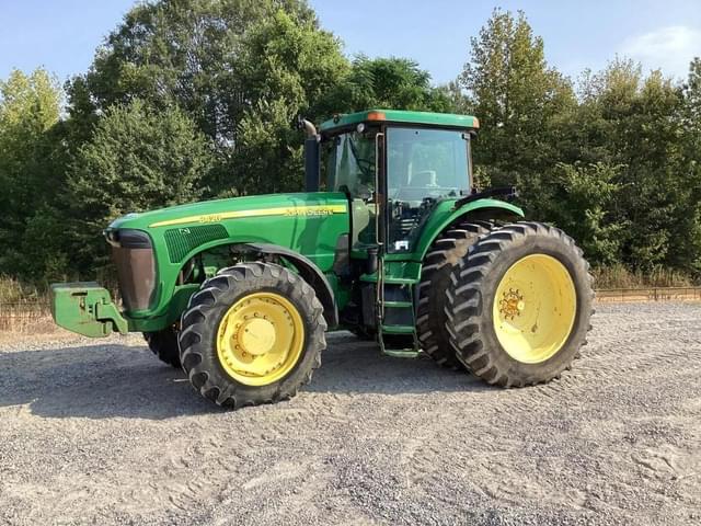Image of John Deere 8420 equipment image 1