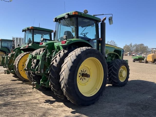 Image of John Deere 8420 equipment image 4