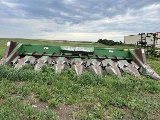 Image of John Deere 843 equipment image 3