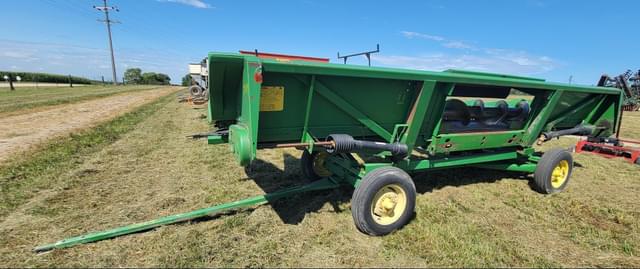 Image of John Deere 843 equipment image 3