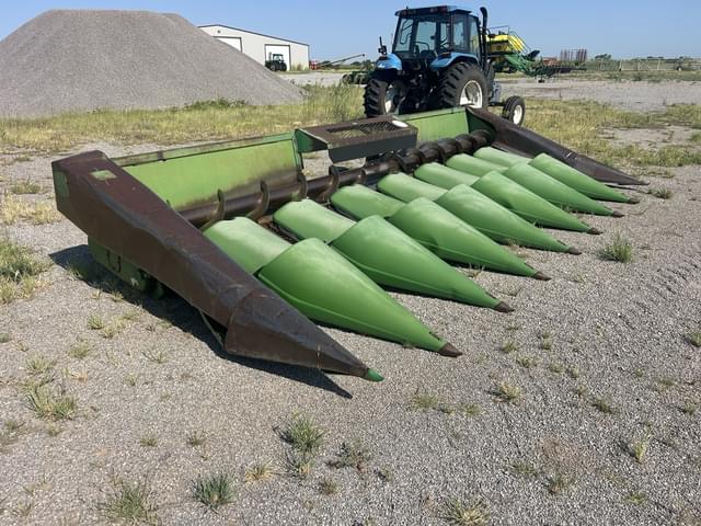 Image of John Deere 843 equipment image 2