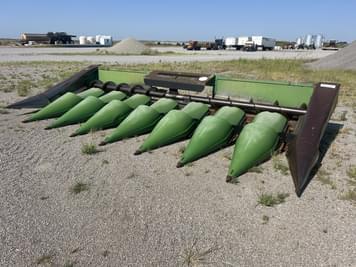 Main image John Deere 843