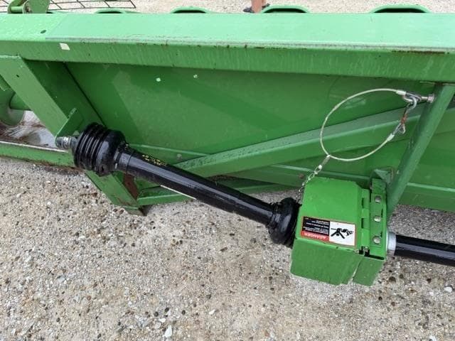 Image of John Deere 843 equipment image 3