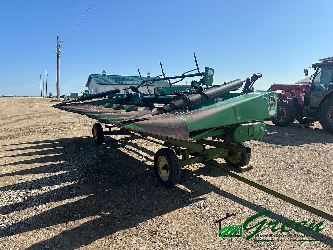 Image of John Deere 843 Primary image