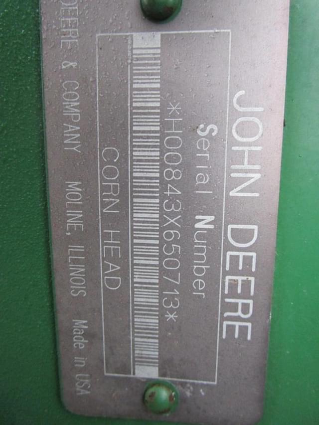 Image of John Deere 843 equipment image 2