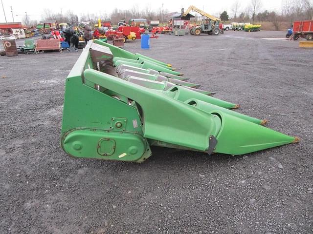 Image of John Deere 843 equipment image 3