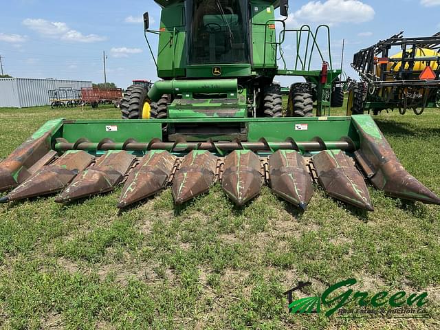 Image of John Deere 843 equipment image 1