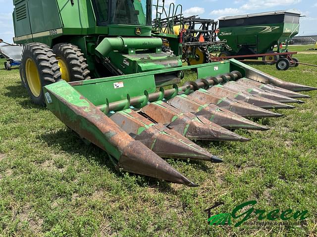 Image of John Deere 843 equipment image 2