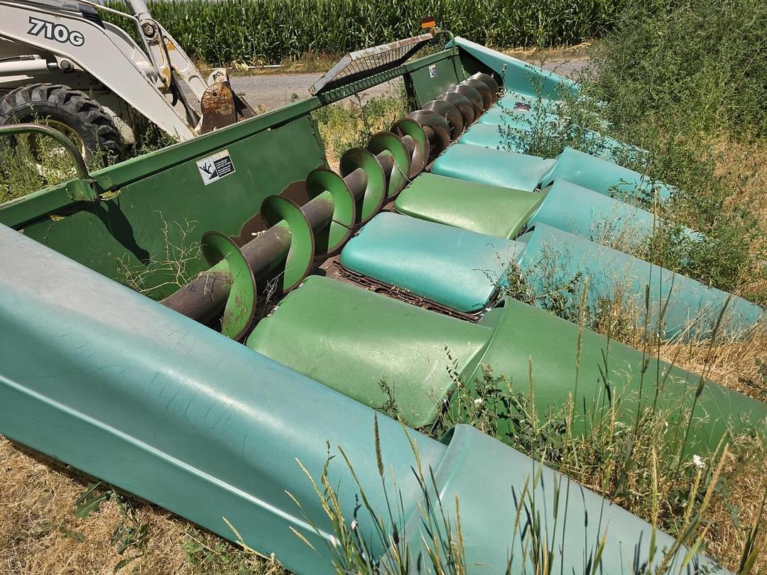 Image of John Deere 843 Image 1
