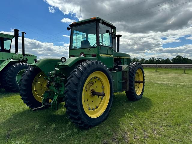 Image of John Deere 8430 equipment image 2