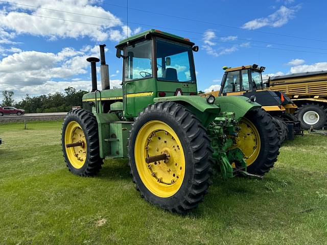 Image of John Deere 8430 equipment image 3