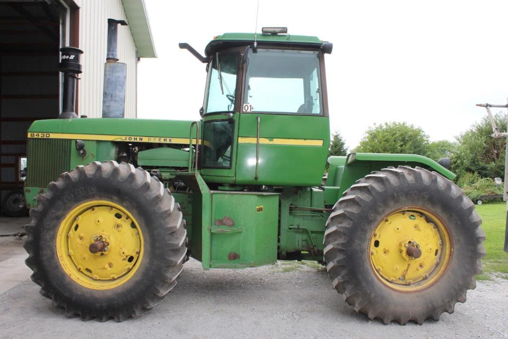 Image of John Deere 8430 Primary image