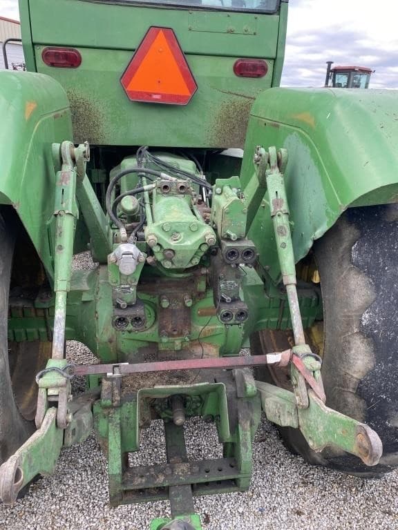 Image of John Deere 8430 equipment image 3